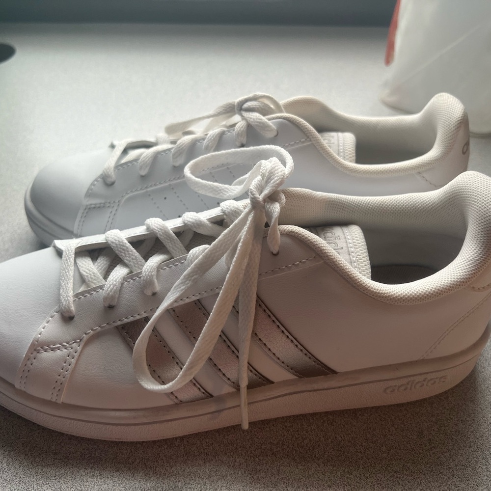 Like new adidas shoes